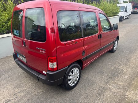 2009 Peugeot Partner - photo 4