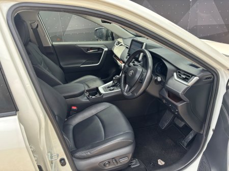 2019 Toyota RAV4 - photo 11