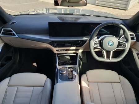 2026 BMW 3-Series - photo 4