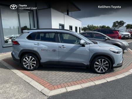 2025 Toyota Corolla Cross - photo 3