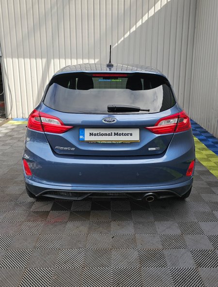 2021 Ford Fiesta - photo 4