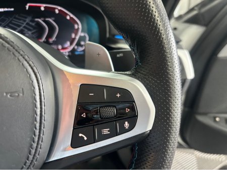 2021 BMW 5-Series - photo 15