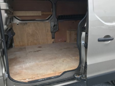 2018 Nissan NV300 - photo 28