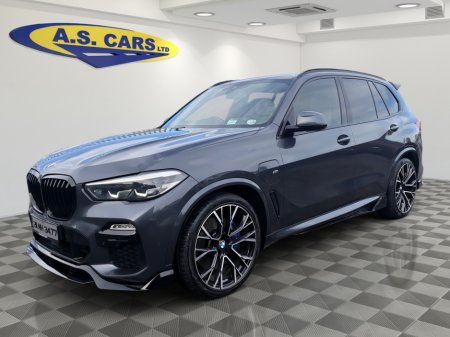 2021 BMW X5 XDRIVE M SPORT PHEV ** PANORAMIC GLASS ROOF ** FULL STONE LEATHER ** ELECTRIC TAILGATE ** EVERY EXTR