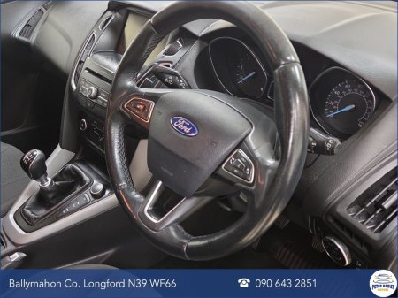 2016 Ford Focus - photo 15