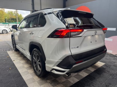 2025 Toyota RAV4 - photo 5