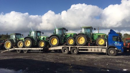 2000 John Deere 1