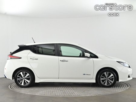 2020 Nissan Leaf - photo 2
