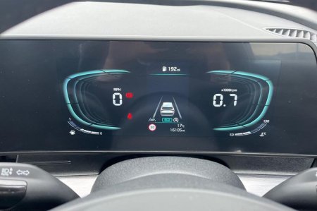 2025 Kia Sportage - photo 13
