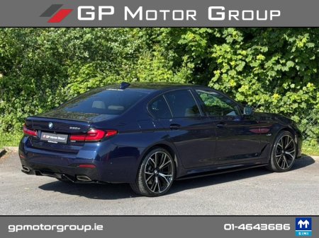 2022 BMW 5-Series - photo 13