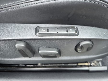 2018 Volkswagen Passat - photo 15