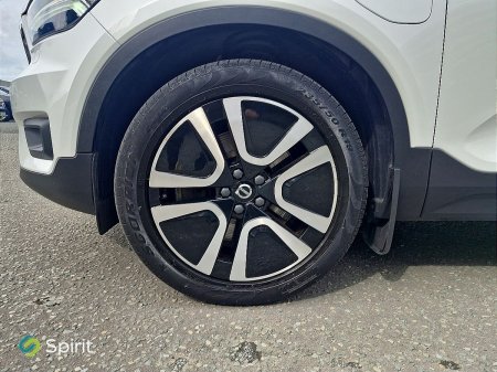 2021 Volvo XC40 - photo 9