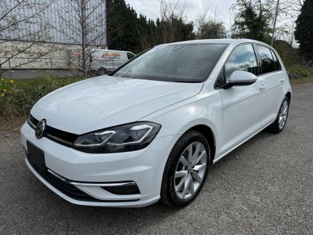 2019 Volkswagen Golf - photo 2