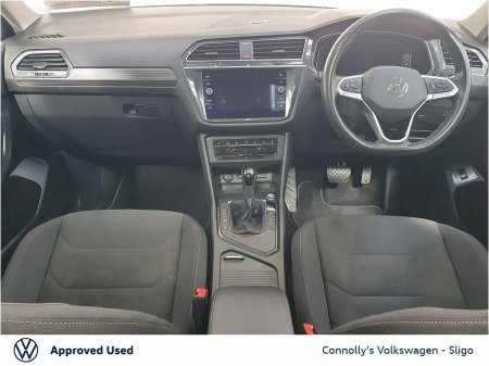 2024 Volkswagen Tiguan Allspace - photo 2