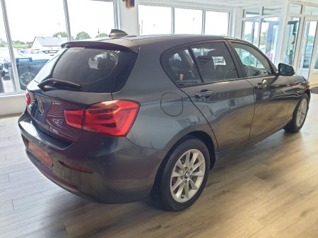 2017 BMW 1-Series - photo 4