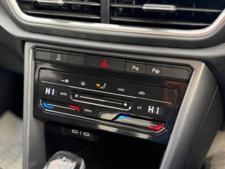 2023 Volkswagen T-Roc - photo 11