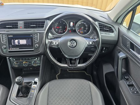 2017 Volkswagen Tiguan - photo 8