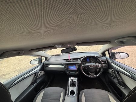 2018 Toyota Avensis - photo 8