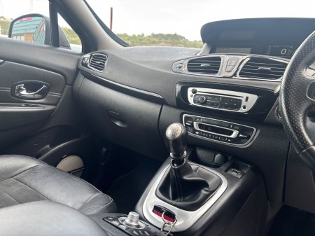 2014 Renault Grand Scenic - photo 8