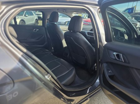 2019 BMW 1-Series - photo 17