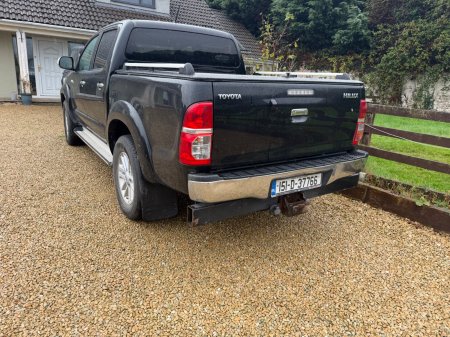 2015 Toyota Hilux - photo 3