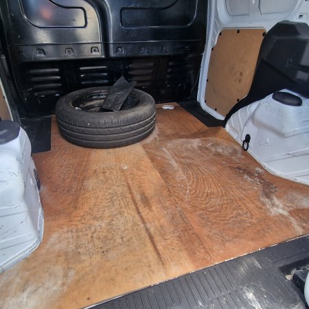 2019 Ford Courier - photo 5
