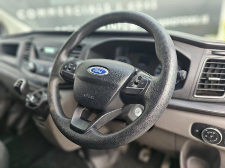 2020 Ford Transit Custom - photo 10