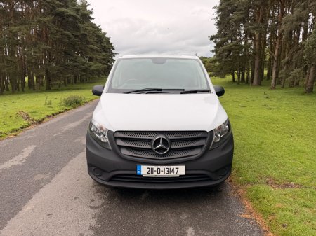 2021 Mercedes-Benz Vito - photo 2
