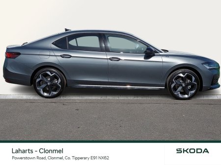 2026 Skoda Superb - photo 11
