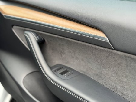 2023 Tesla Model 3 - photo 12