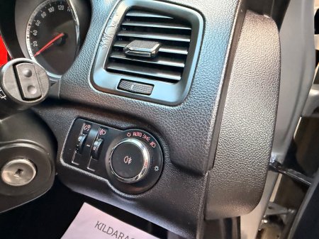 2011 Opel Insignia - photo 16