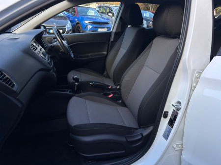 2018 Hyundai i20 - photo 22