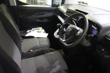 2020 Opel Combo - photo 15