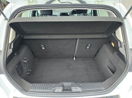 2019 Ford Fiesta - photo 19