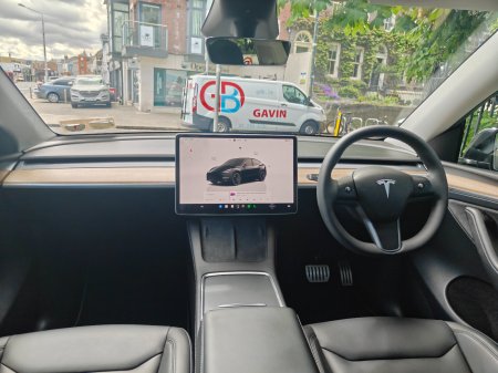 2024 Tesla Model Y - photo 7