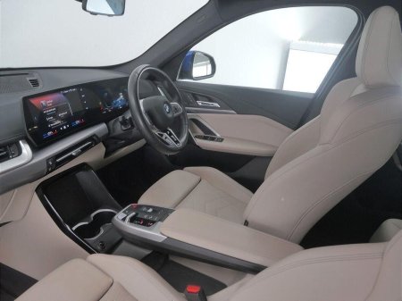 2024 BMW iX1 - photo 7