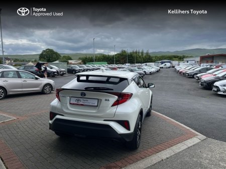 2021 Toyota C-HR - photo 2