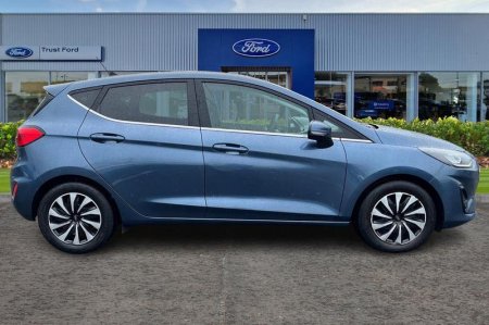 2023 Ford Fiesta - photo 3