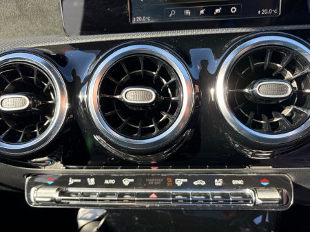 2021 Mercedes-Benz A-Class - photo 25