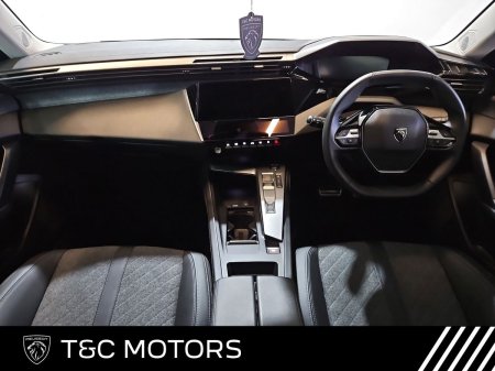 2025 Peugeot 408 - photo 2