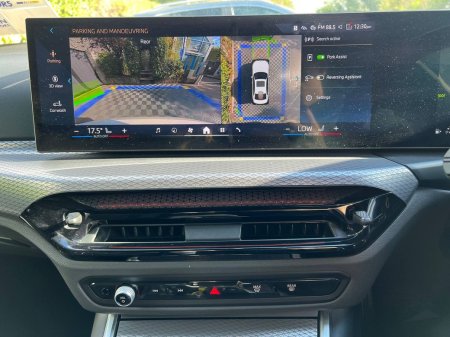 2025 BMW 3-Series - photo 7