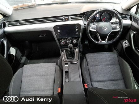 2021 Volkswagen Passat - photo 12