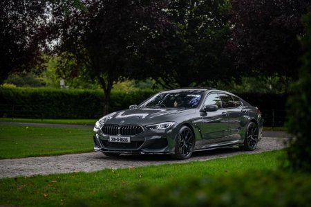2020 BMW 8-Series - photo 2