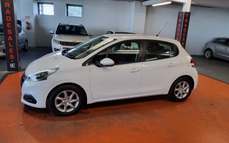2016 Peugeot 208 - photo 6
