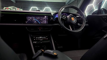 2024 Porsche Macan - photo 30