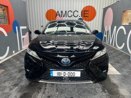 2018 Toyota Camry - photo 2