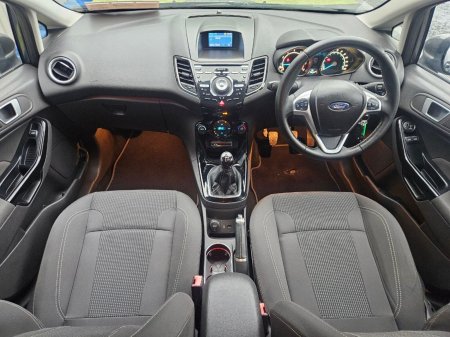 2016 Ford Fiesta - photo 10