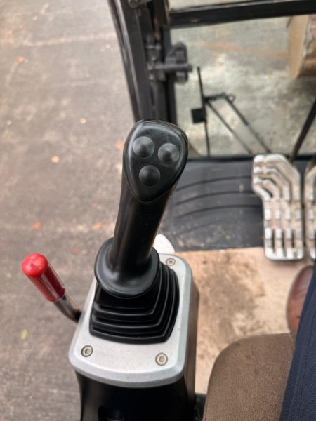 0 JCB  - photo 17