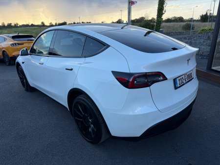 2023 Tesla Model Y - photo 11