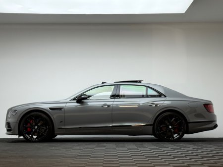 2023 Bentley Flying Spur - photo 4